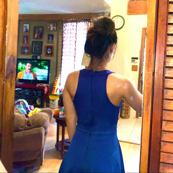 Blue dress - Picture 2 of 3